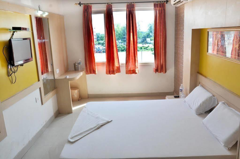 Hotel Ganga View Haridwār Extérieur photo